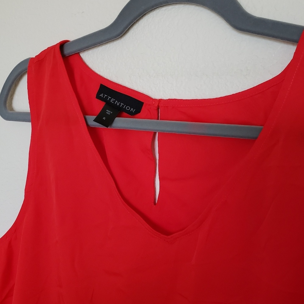 Red sleeveless shell tank top NWT